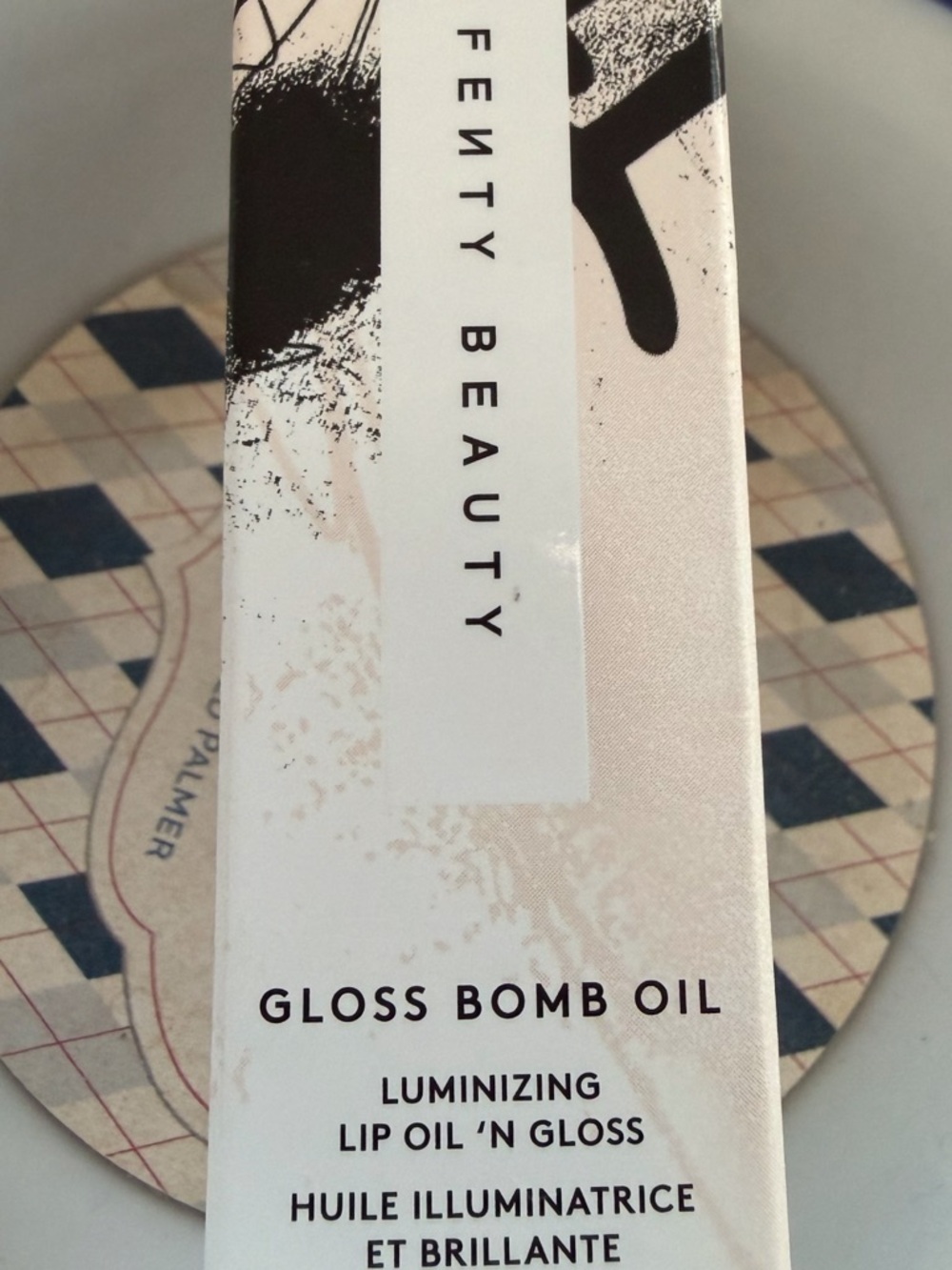 Fenty Beauty Gloss Bomb Oil - Miss Jellyfish 02 - Picture 7 of 8